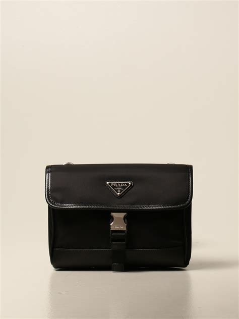 Prada Portacellulare in nylon nero con tracolla 